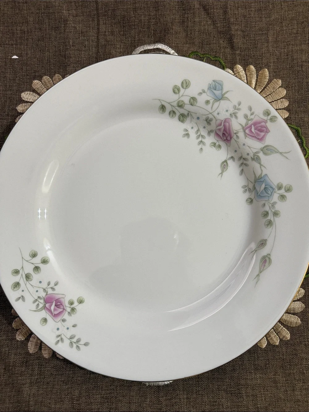 Floral Bone China Dinner Plates - White with Pink & Blue Roses